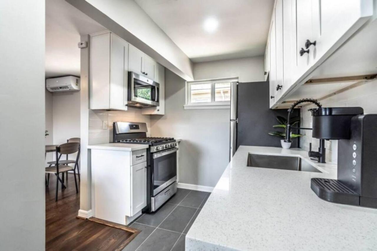Roomy Urban Apartment Montrose! Free Parking #3 Houston Bagian luar foto